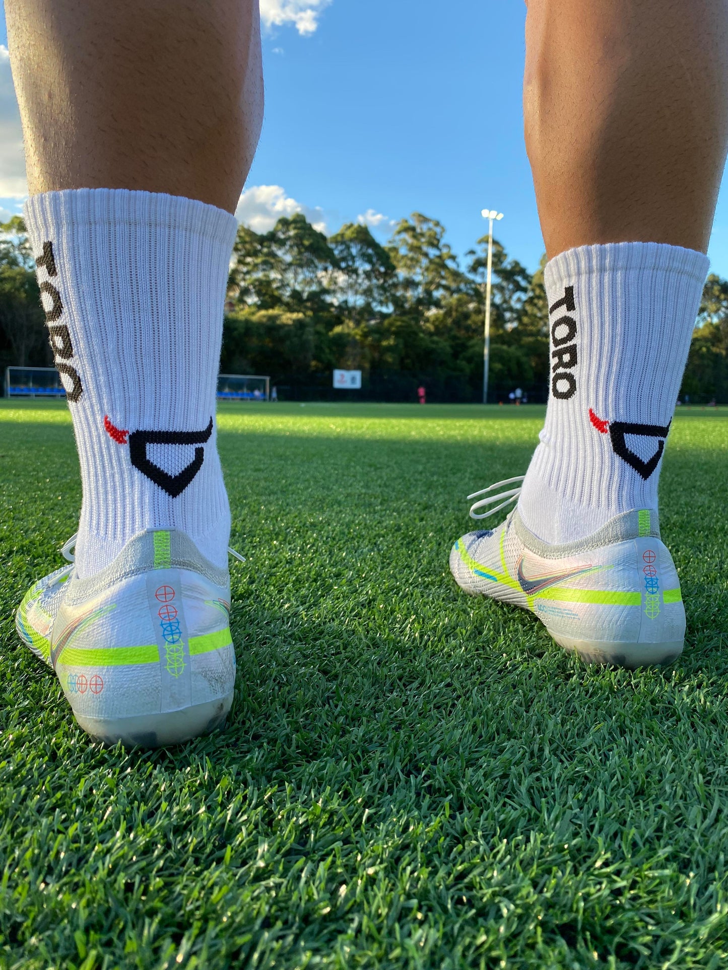 Toro Grip Socks - White